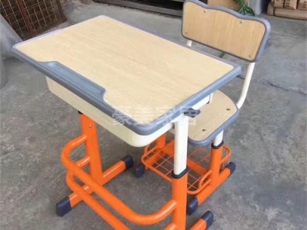 学校家具