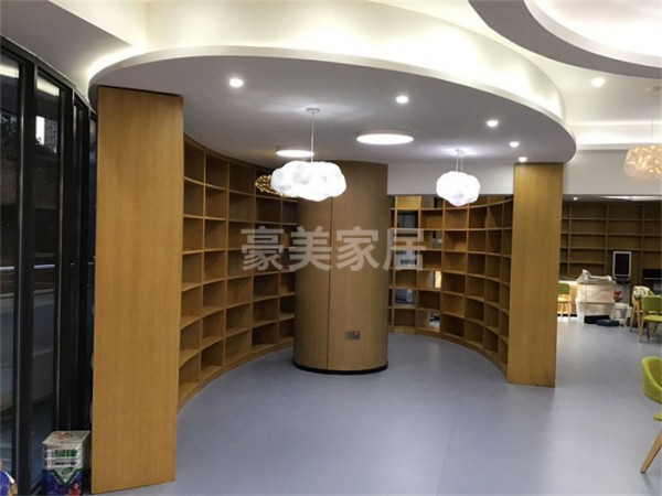 学校家具