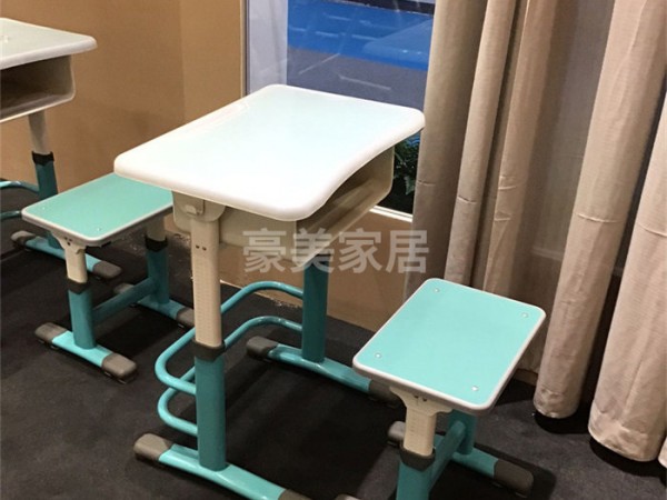 学校家具