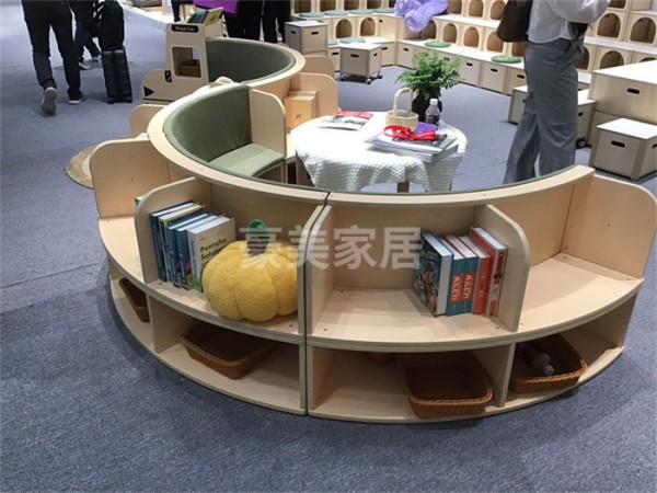 学校家具