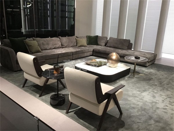 套房活动家具