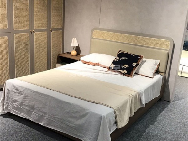 套房活动家具