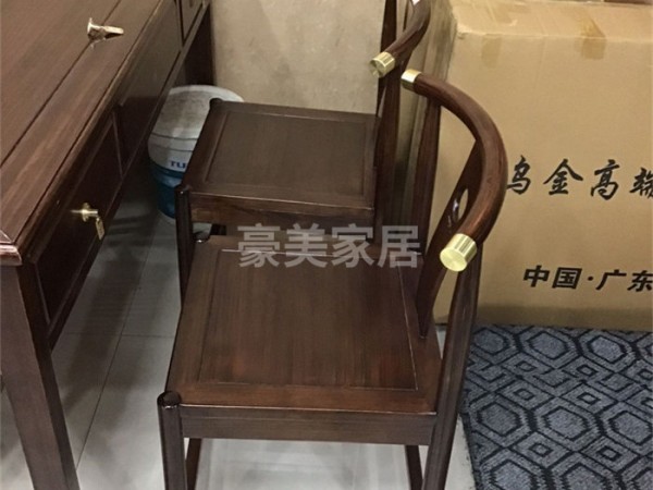 套房活动家具