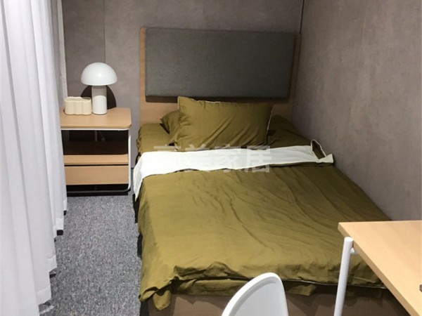 套房活动家具