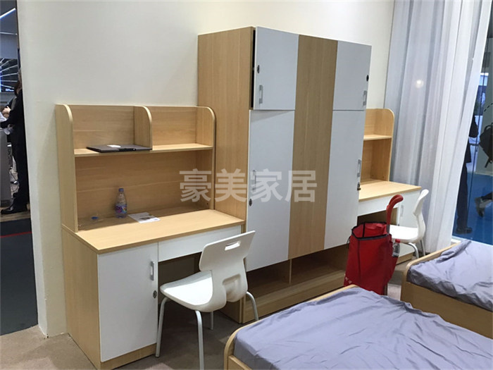 学校家具